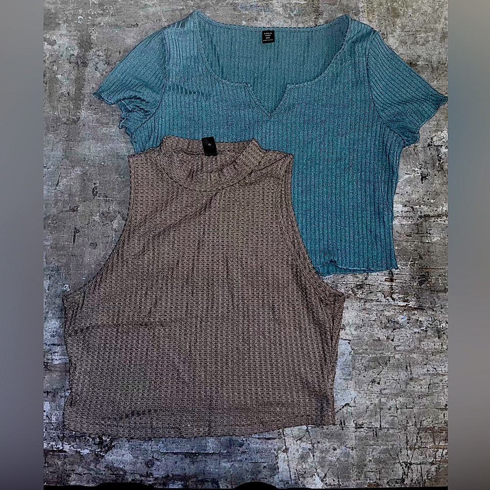 SHEIN 2 Shirt Set